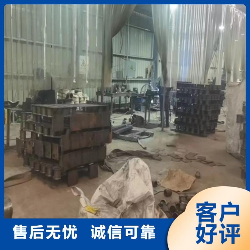 304不锈钢桥梁防撞护栏厂家Q235碳钢喷塑灯光河道景观桥梁护栏杆_厂家批发_产地货源好厂家有担当