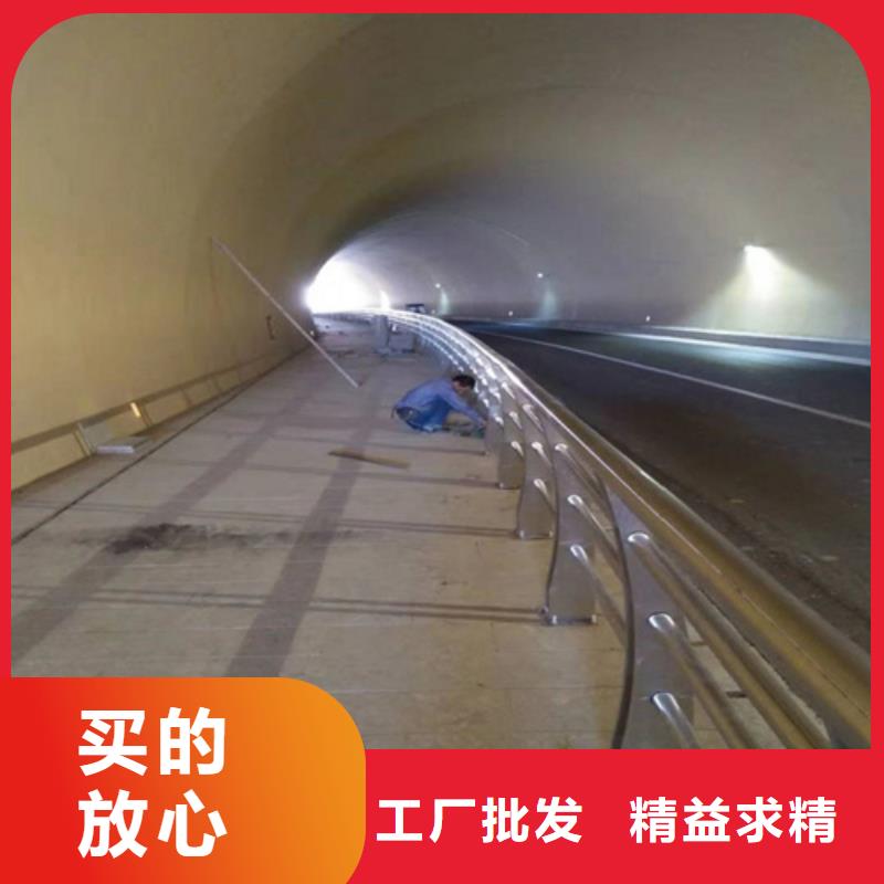 现货供应河道护栏厂家设计_优质厂家今年新款