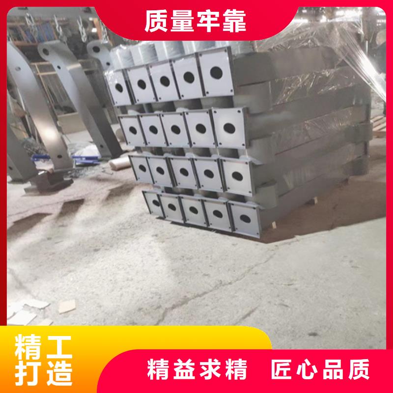 桥梁防撞护栏厂家咨询山东宏达友源护栏有限公司厂家量身定制分类和特点