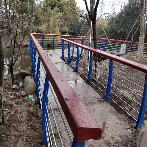 好消息：不锈钢钢丝绳护栏好看吗厂家优惠直销同城生产厂家