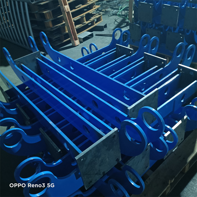 河道桥梁护栏加工价格用心制作