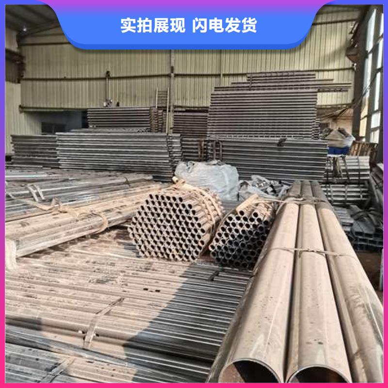 常年供应防撞护栏-报量优选厂家