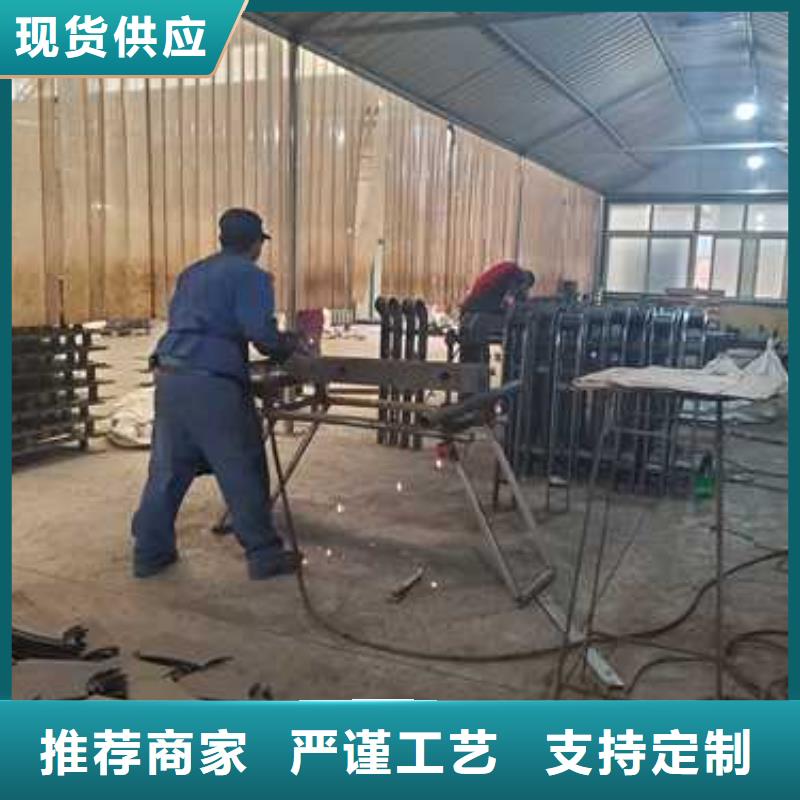 304不锈钢桥梁护栏大规模厂家库存丰富