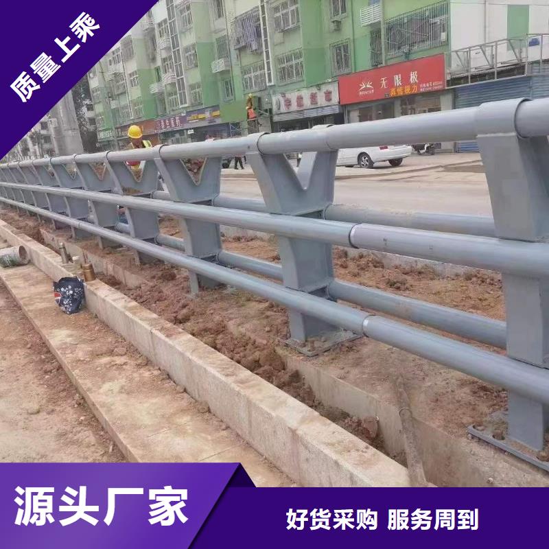 常年供应灯光防撞护栏-优质核心技术