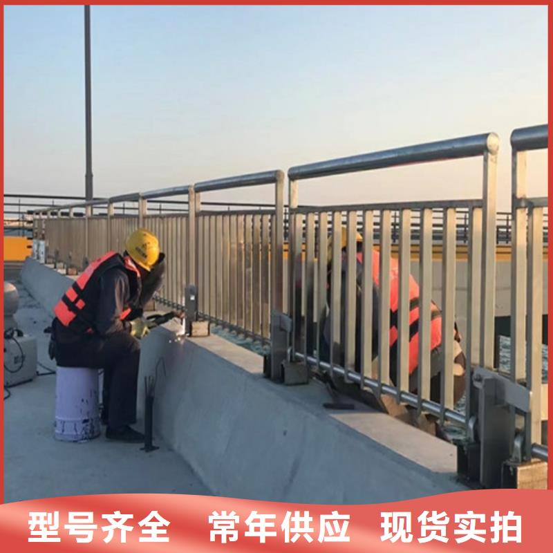 有现货的公路灯光护栏生产厂家厂家直销值得选择
