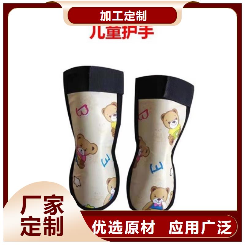 介入马甲背心围裙衣服加工厂家用心做产品