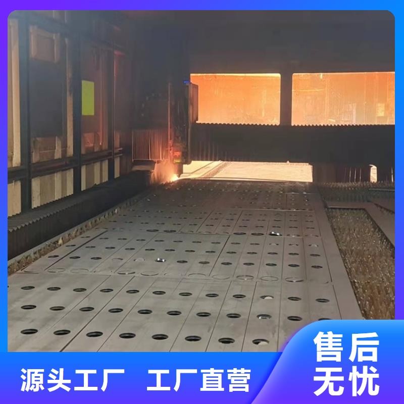 不锈钢复合管栏杆
防撞护栏标准工艺