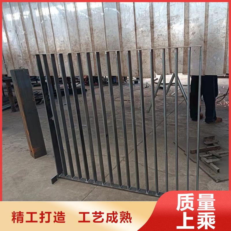 定制不锈钢复合管防撞护栏的供货商量大从优