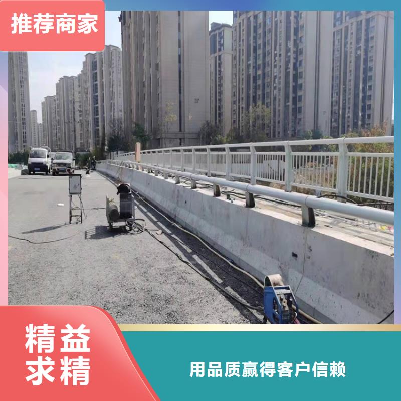 镀锌防撞护栏_多年生产经验品质卓越