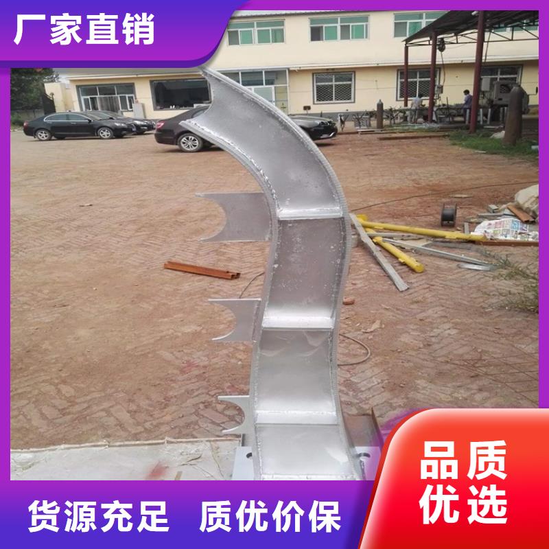 Q355D三横梁防撞栏杆严把质量关本地生产厂家