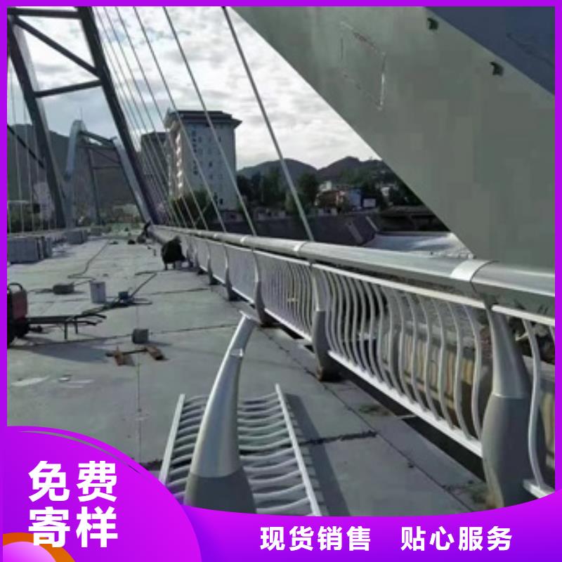 发货速度快的钢背木护栏供货商专注生产制造多年