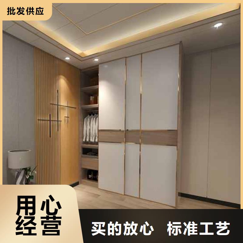 工装木饰面板线性灯装修效果图安装实力商家