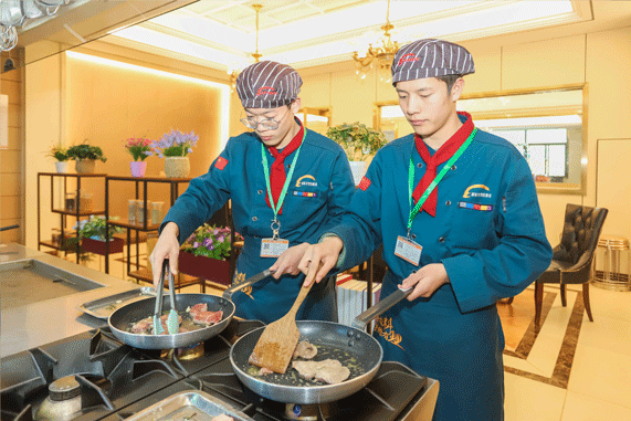 鲁山县小吃学校报名费用当地货源