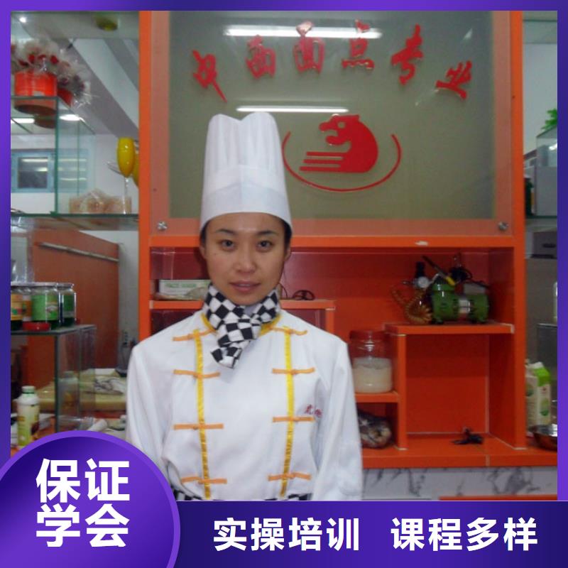 【中西糕点虎振叉车操作学校正规学校】师资力量强