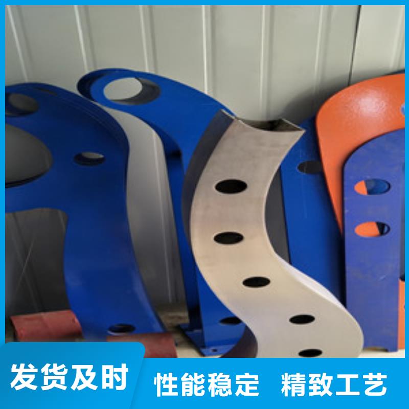 桥梁护栏立柱【高速开口栏网】长期供应以质量求生存