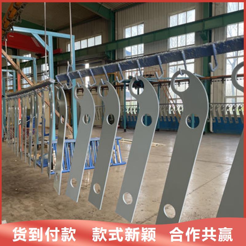 防撞护栏专注细节更放心本地供应商