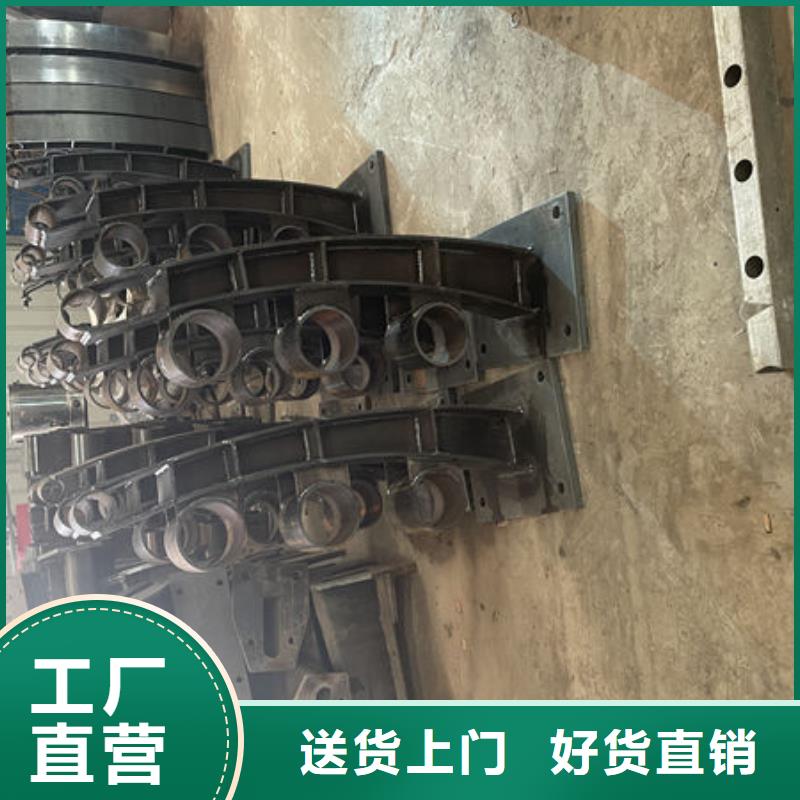 交通隔离护栏专注细节更放心精工细致打造