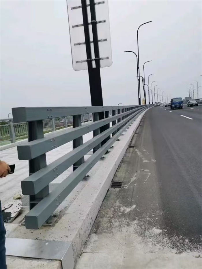生产公路绳索护栏质量可靠的厂家
