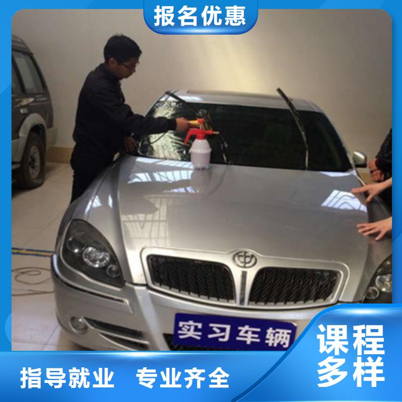 【汽车钣金喷漆培训装载机铲车驾驶培训实操教学】高薪就业