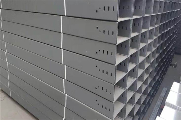 喷塑梯式桥架专业厂家大量现货