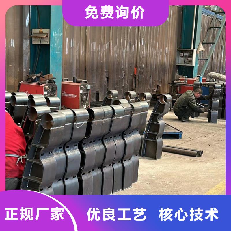 防撞护栏-q235b波形护栏板厂家拥有先进的设备核心技术