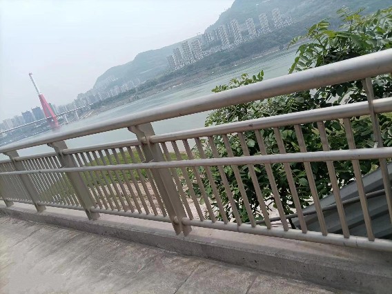 不锈钢复合管专业品质