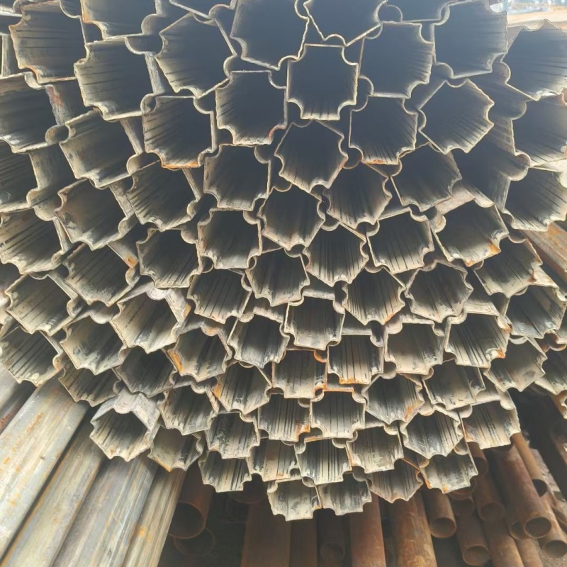 35*40镀锌八字管一手货源