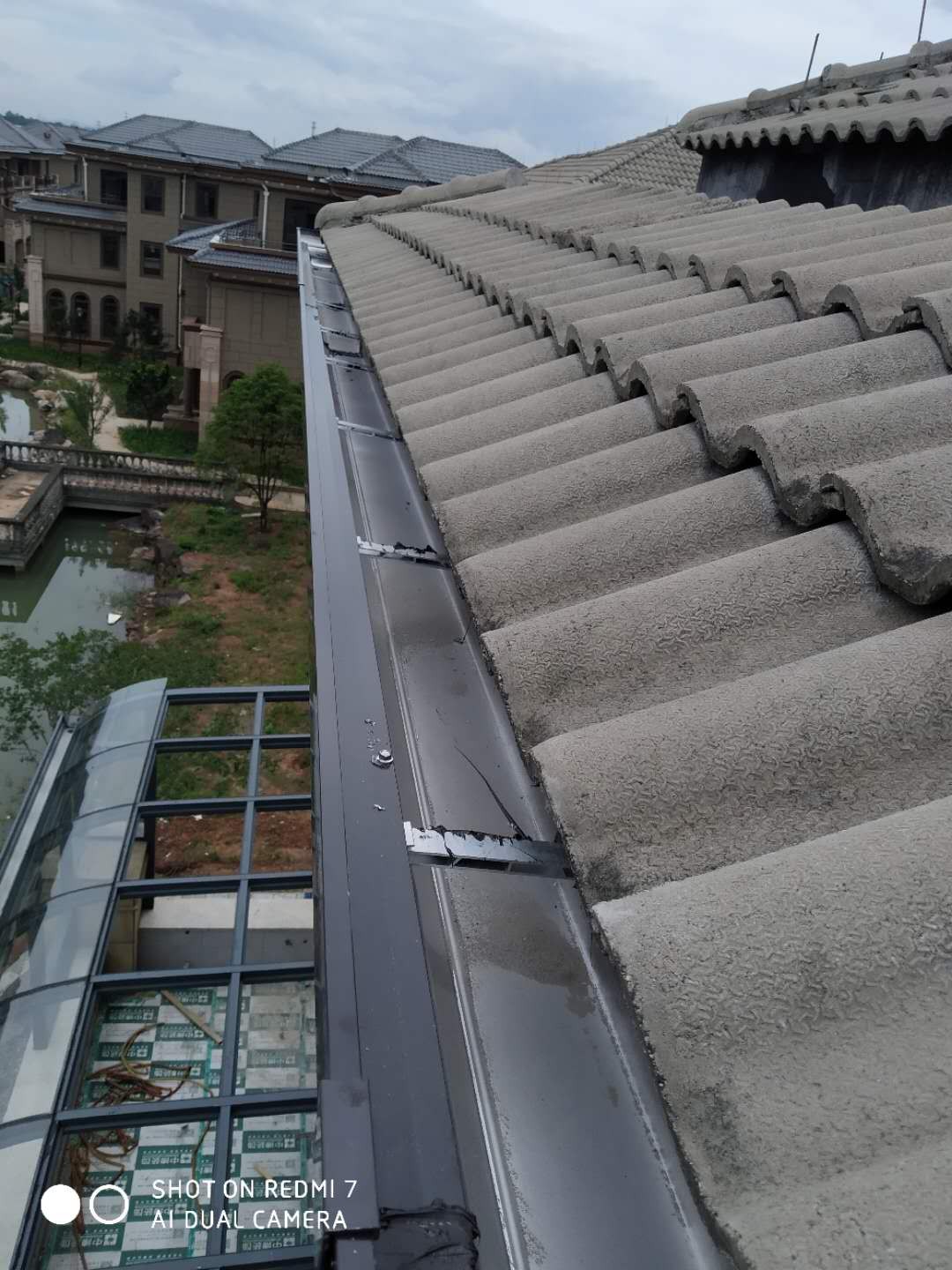 彩铝雨水管厂家供应
