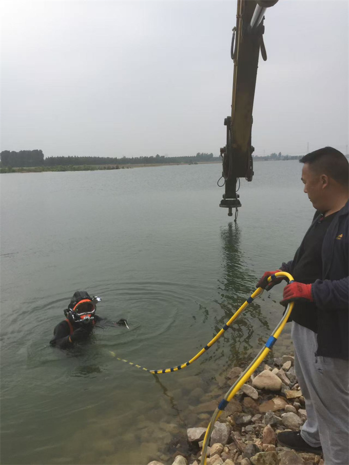 济南市水下管道安装公司-不停产施工作业队