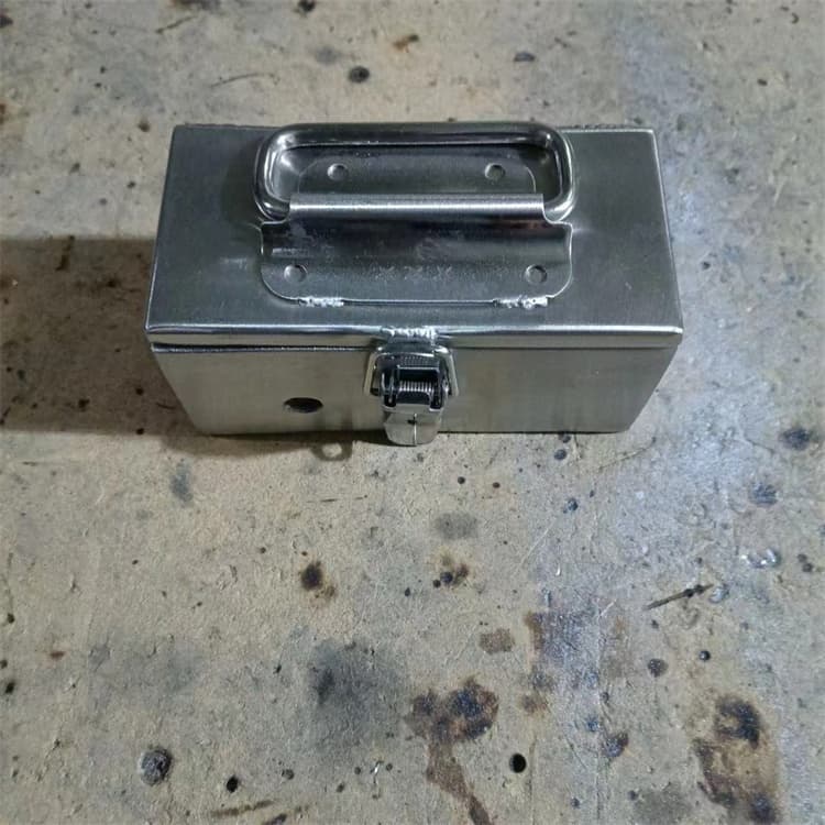 防电磁辐射铅箱厂家资讯