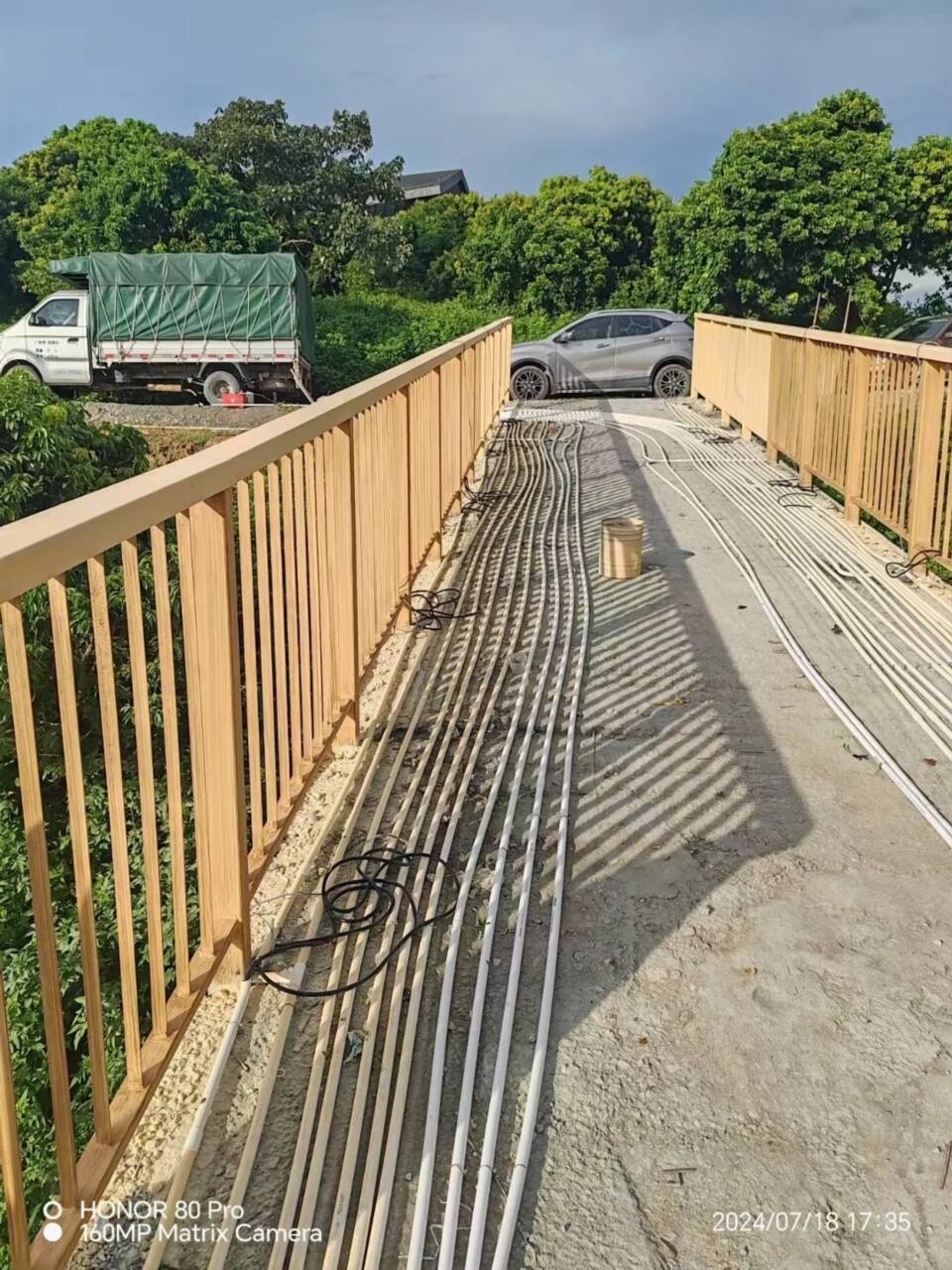 廊架长廊木纹漆包工包料