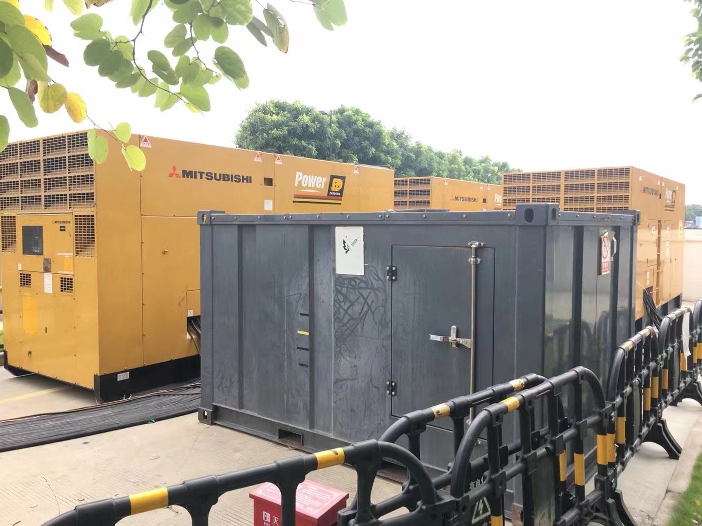 正规发电机出租公司（专业技师调试）50KW-2000KW发电机租赁