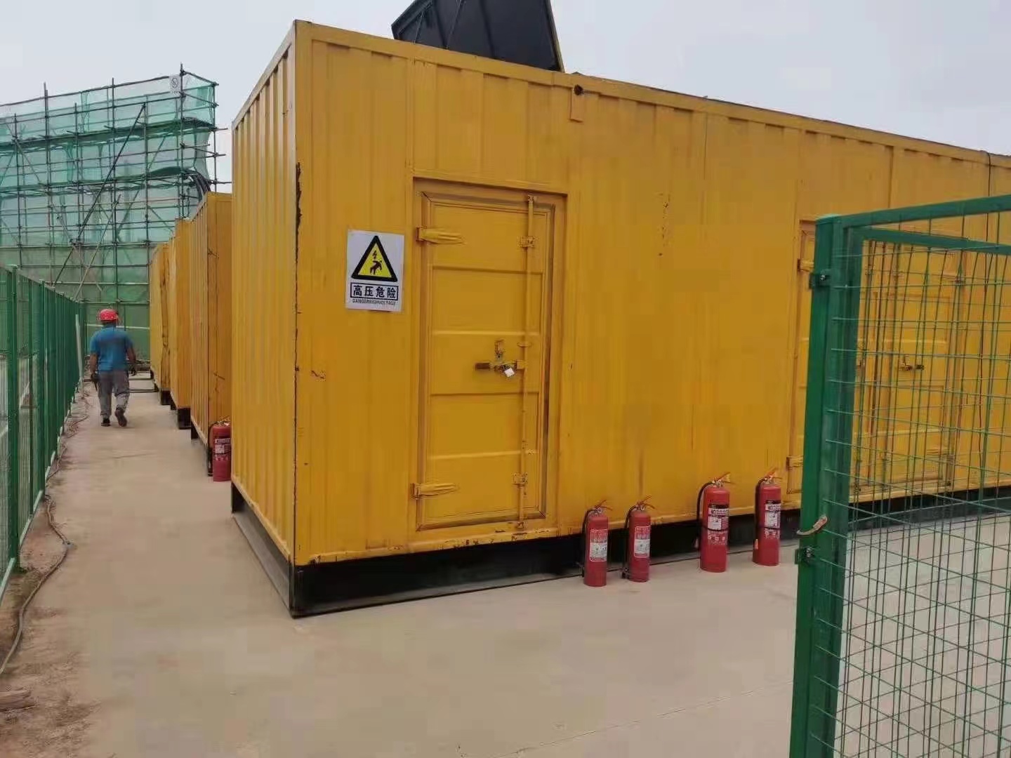 200KW发电机出租租赁400KW发电机电缆线出租UPS电源出租500kw发电机租赁有实力