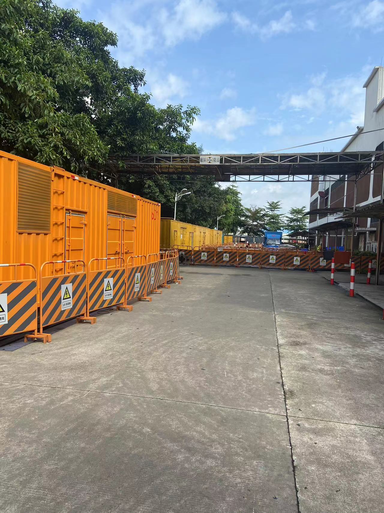 200KW发电机出租租赁400KW发电机电缆线出租UPS电源出租_备用发电机出租承接