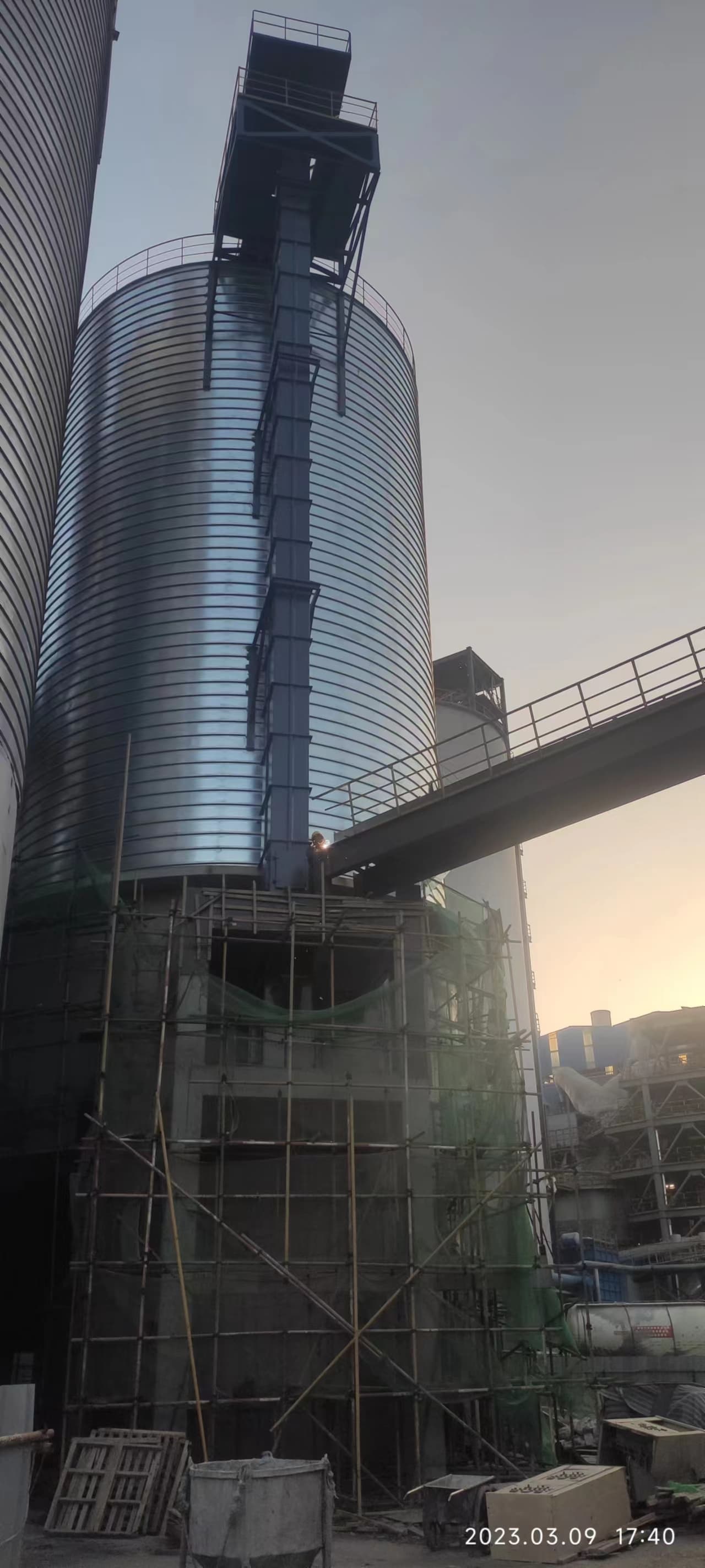 镀锌钢板仓厂家直销-找正阳钢板仓建设工程有限公司同城生产商