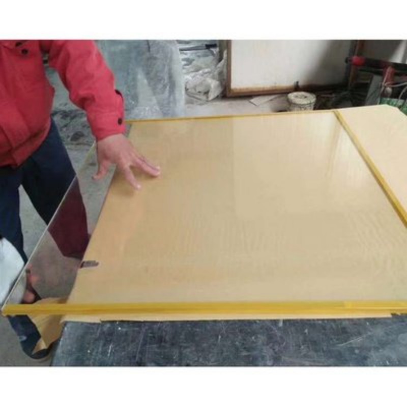 铅玻璃敢与同行比价格品质服务